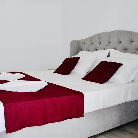 Bliss - Sea View Mamaia Nord Apartment *